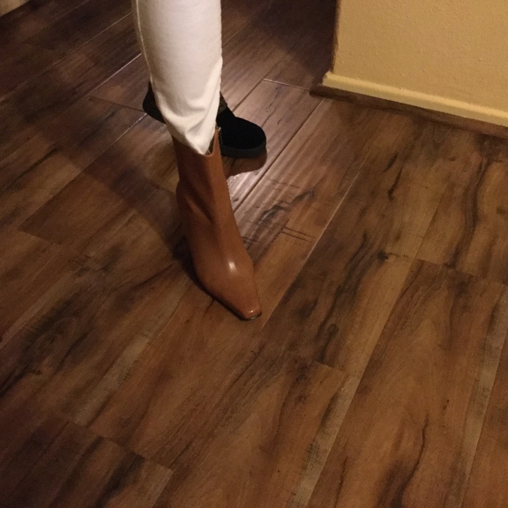 Ladies leather ankle boot - Picture 5 of 5